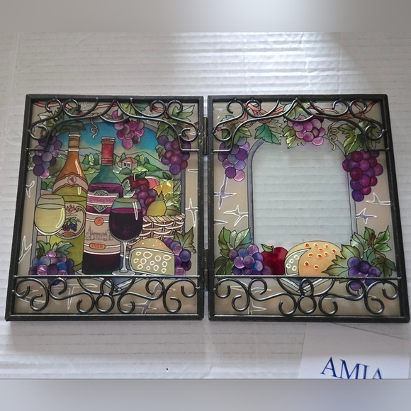 Amia Studios 3" × 4" Hand-Painted Glass Photo Frame (R0710) - Picture 2 of 9